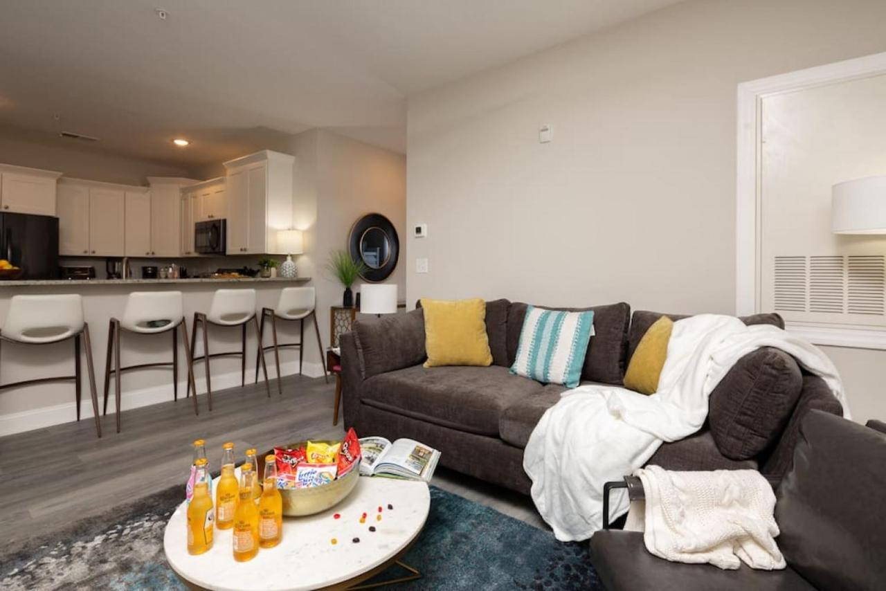 4Br King Beds Steps To Beach And 2Nd Pier Apartment A マートルビーチ エクステリア 写真