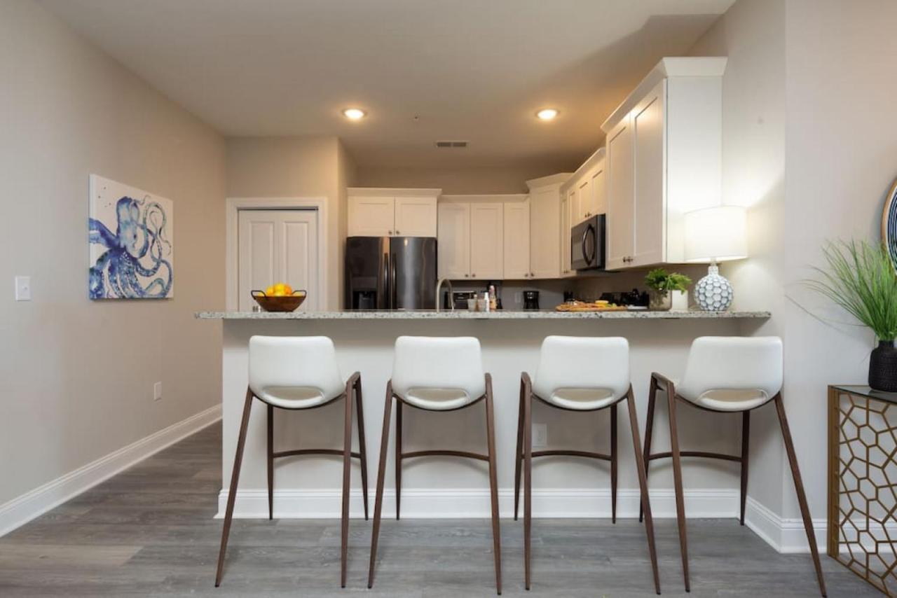 4Br King Beds Steps To Beach And 2Nd Pier Apartment A マートルビーチ エクステリア 写真