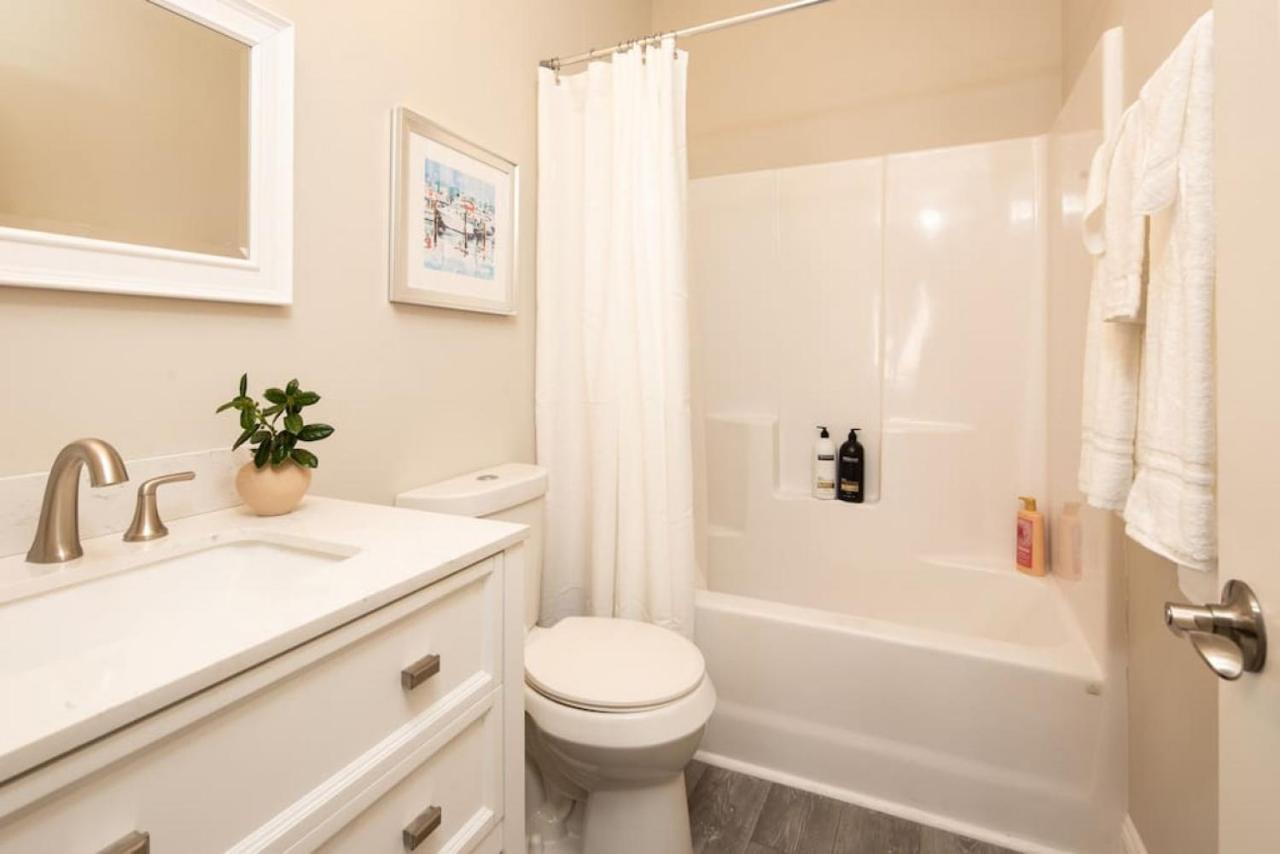 4Br King Beds Steps To Beach And 2Nd Pier Apartment A マートルビーチ エクステリア 写真