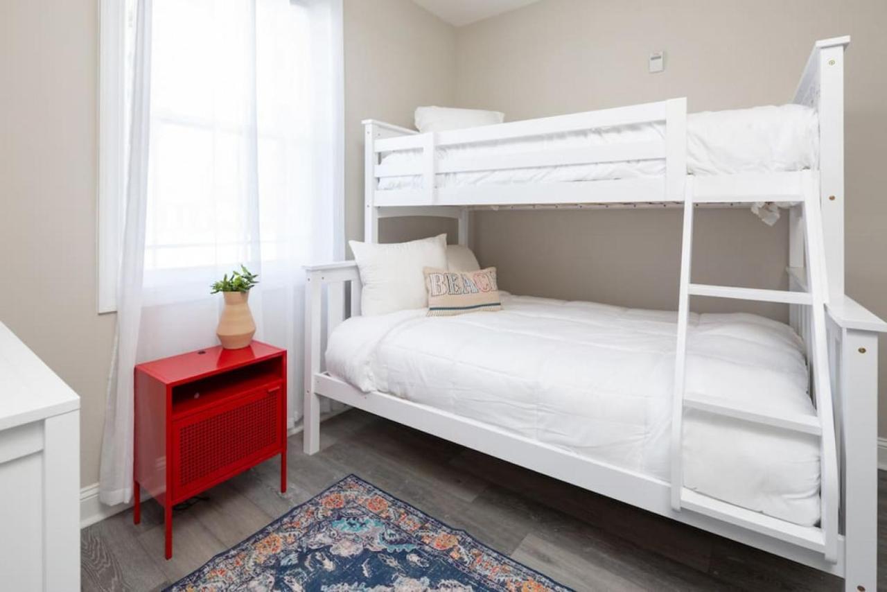 4Br King Beds Steps To Beach And 2Nd Pier Apartment A マートルビーチ エクステリア 写真